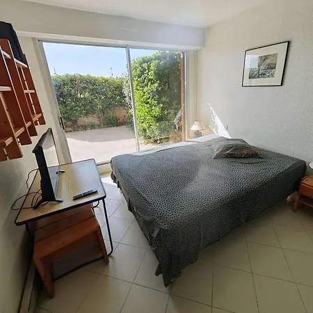 T2 Spacieux, Parking Prive, 20m De La Plage, Animaux Et Enfants Bienvenus - Fr-1-607-203